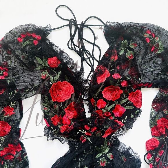 FOR LOVE & LEMONS Araceli Maxi Dress In Red Embroidered Floral NWT - Picture 5 of 12